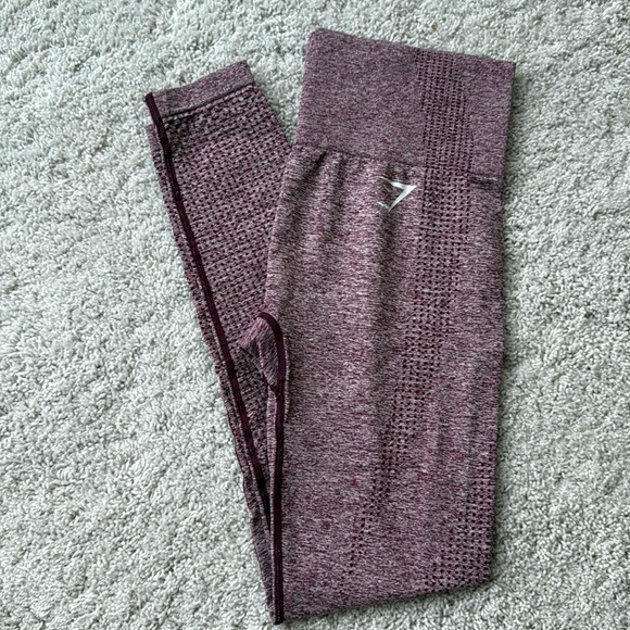 Gymshark Women's Purple Leggings - Picture 3 of 5